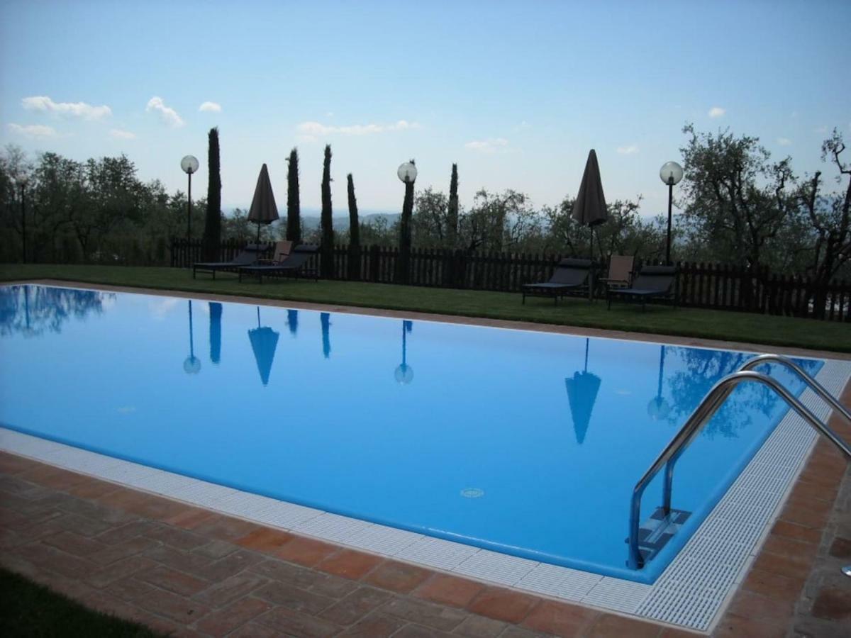 Ampio Completamente Rinnovato Con Vista E Piscina *