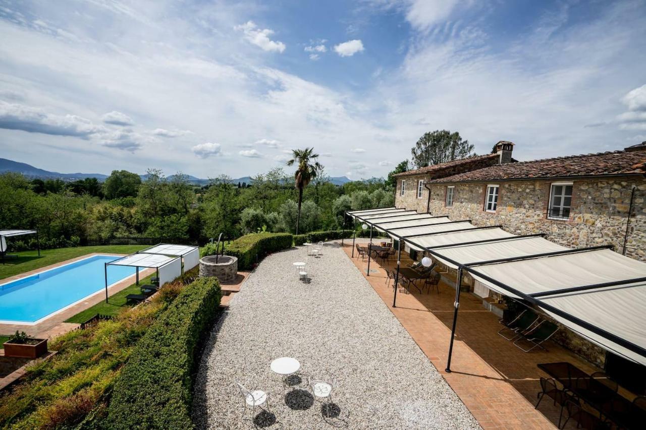 Ampio Completamente Rinnovato Con Vista E Piscina Apartment