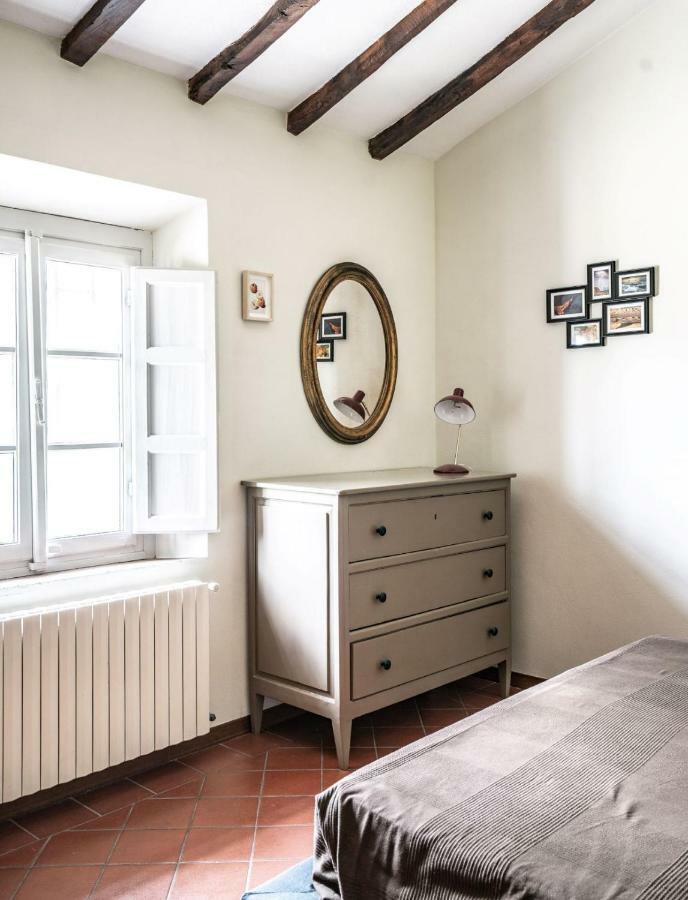 Ampio Completamente Rinnovato Con Vista E Piscina